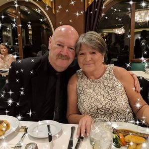 Meet your Posher, Debi